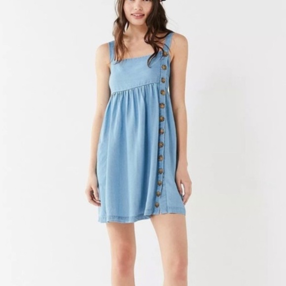 Urban Outfitters Dresses & Skirts - Urban Outfitters Lindsay Button-Up Chambray Mini Dress Blue Smocked Sleeveless-S